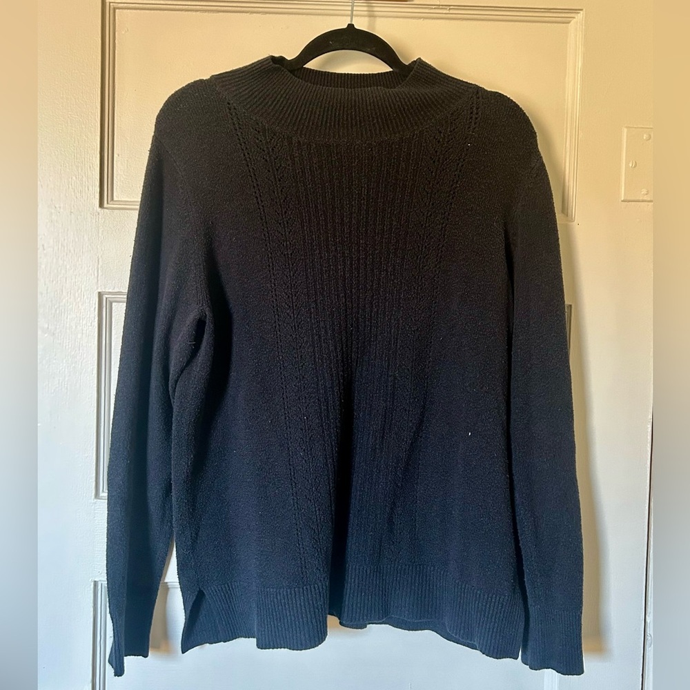 Old Navy Turtleneck Women’s Sweater - Black